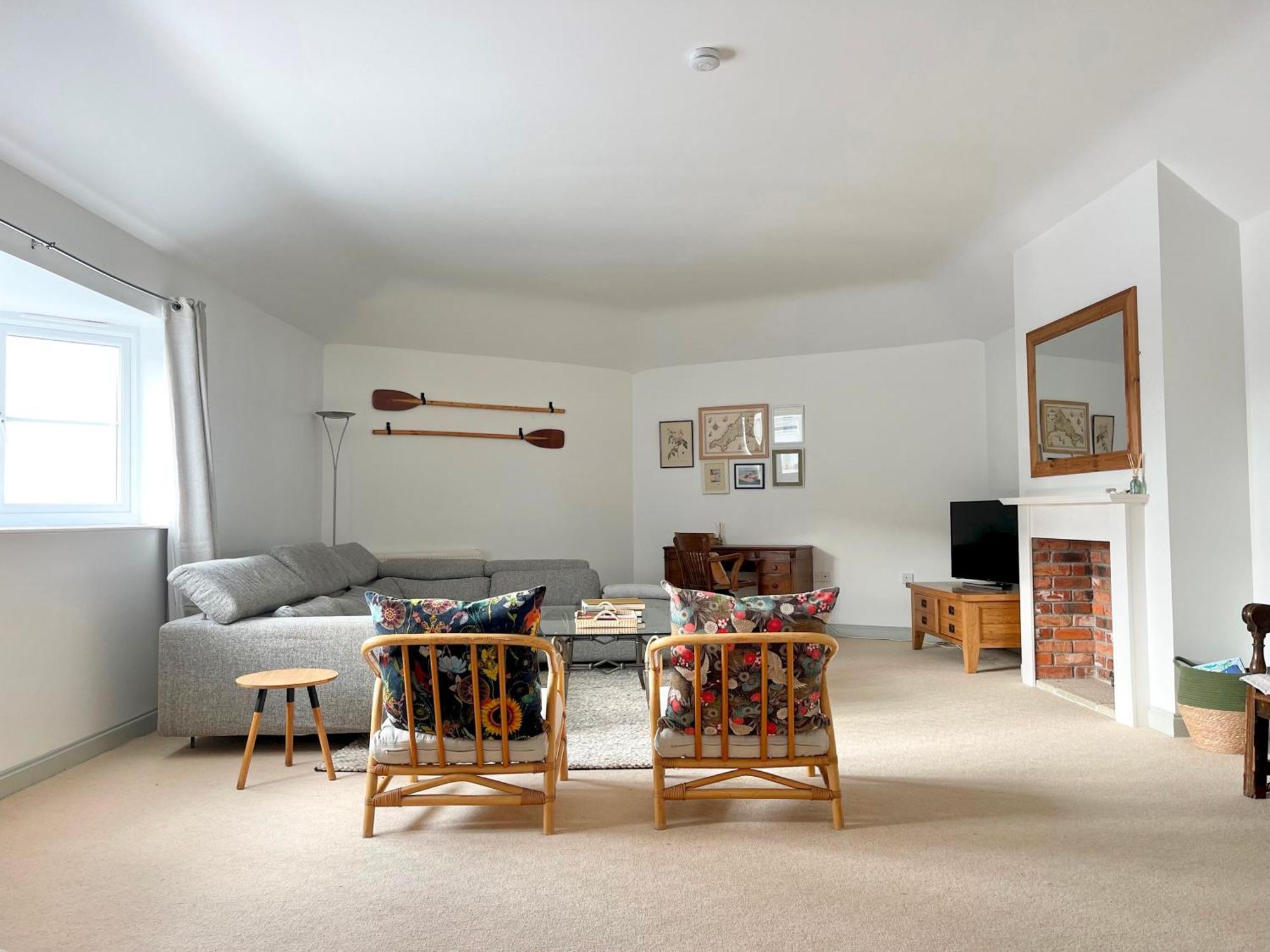Spacious Home Sleeps 6 Short Walk To Port Isaac Village & Stunning Views Exterior photo