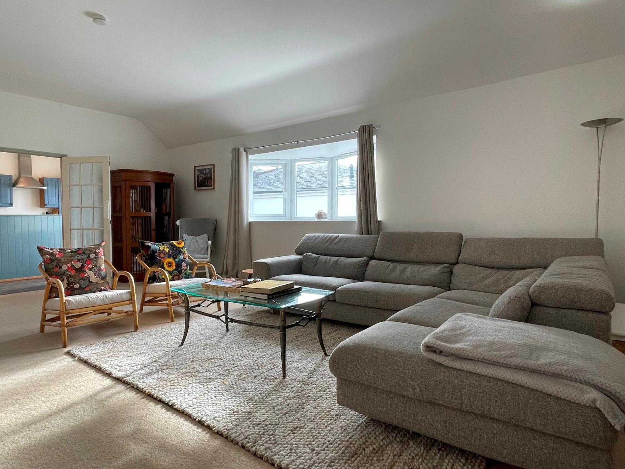 Spacious Home Sleeps 6 Short Walk To Port Isaac Village & Stunning Views Exterior photo